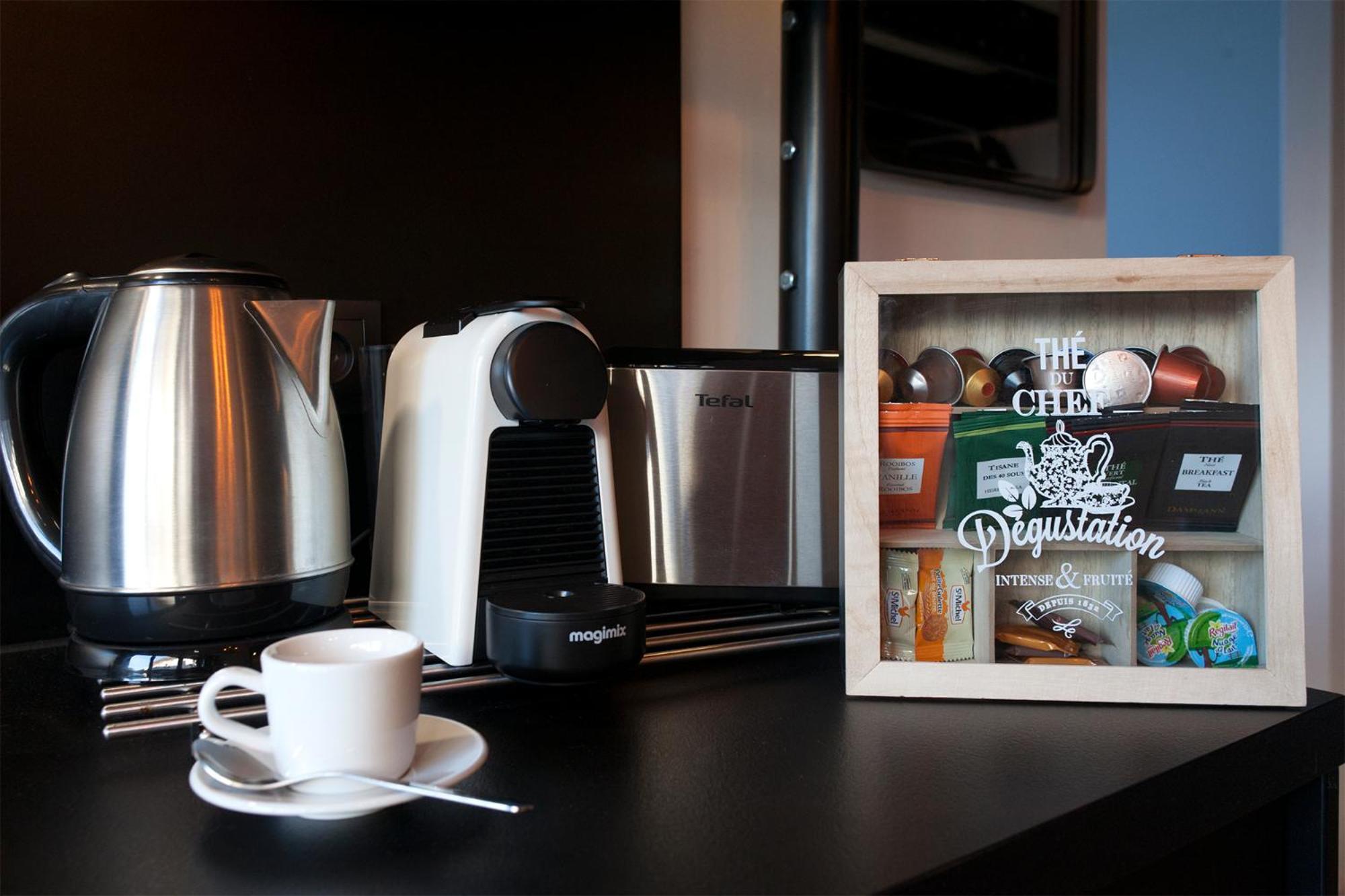 Appart Hotel Eugenie Louhans Cameră foto