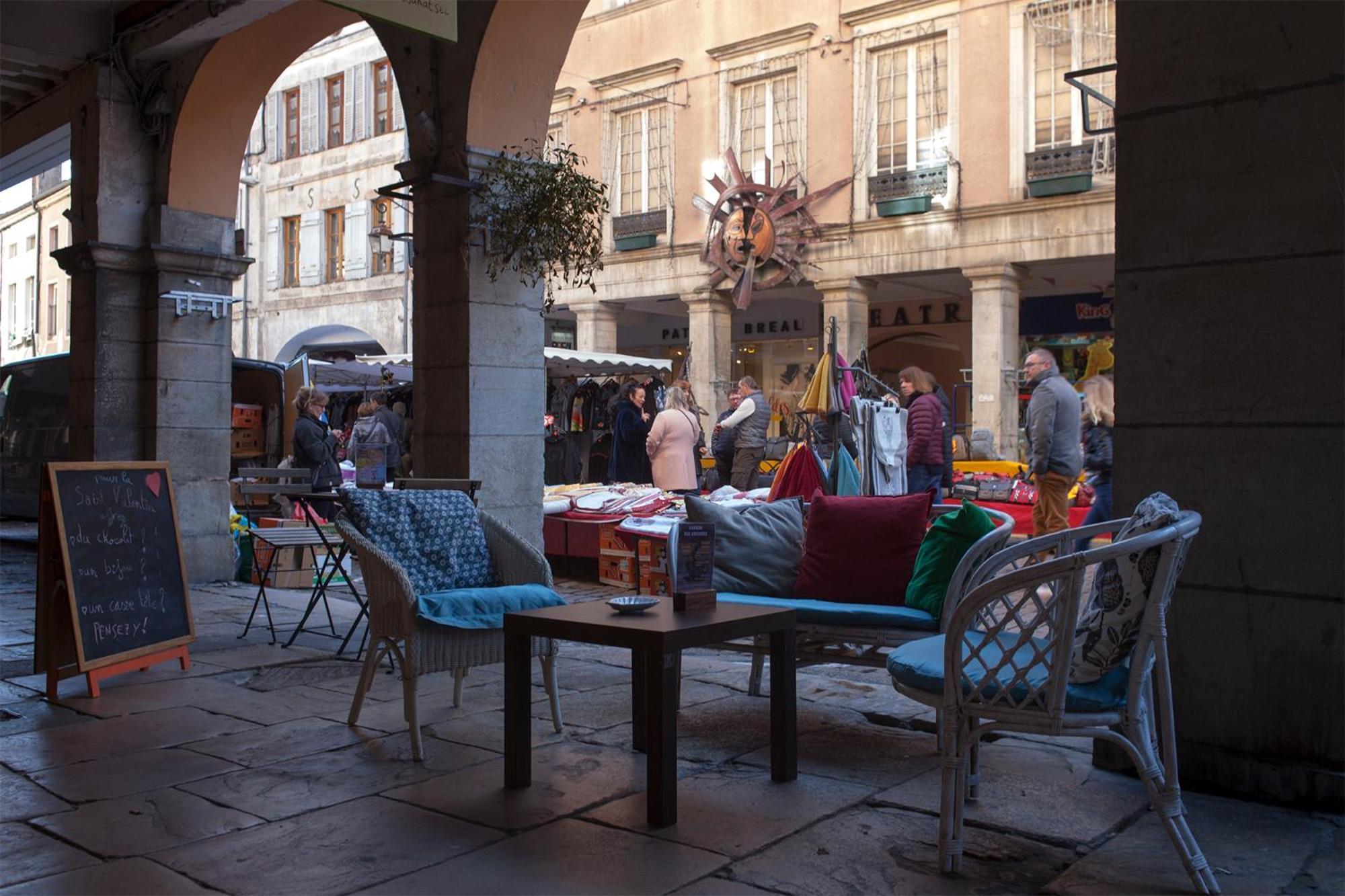 Appart Hotel Eugenie Louhans Cameră foto